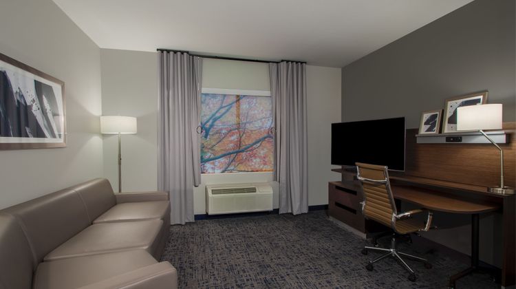Fairfield Inn & Suites Houston Katy Suite