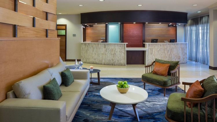 Fairfield Inn & Suites Lobby
