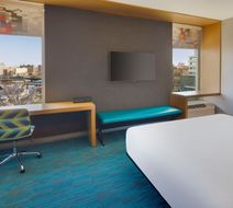 aloft Milwaukee Downtown Room