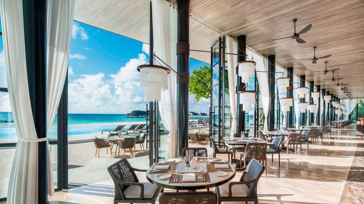 The St. Regis Maldives Vommuli Resort Restaurant