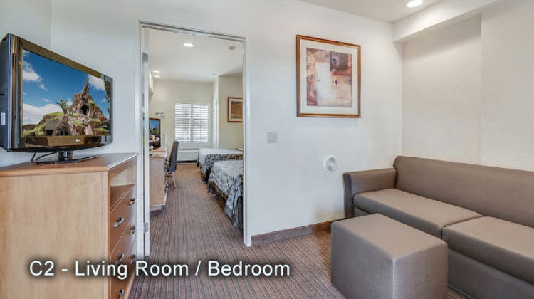 Anaheim Desert Inn & Suites Suite