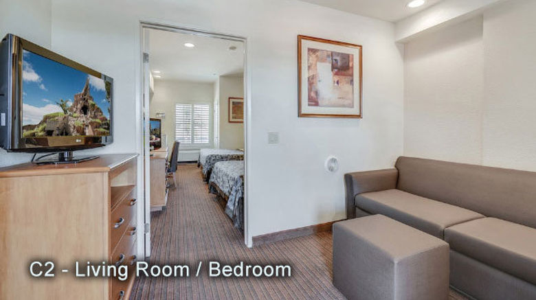 <b>Anaheim Desert Inn & Suites Suite</b>. Images powered by <a href="https://www.leonardoworldwide.com/" title="Leonardo Worldwide" target="_blank">Leonardo</a>.