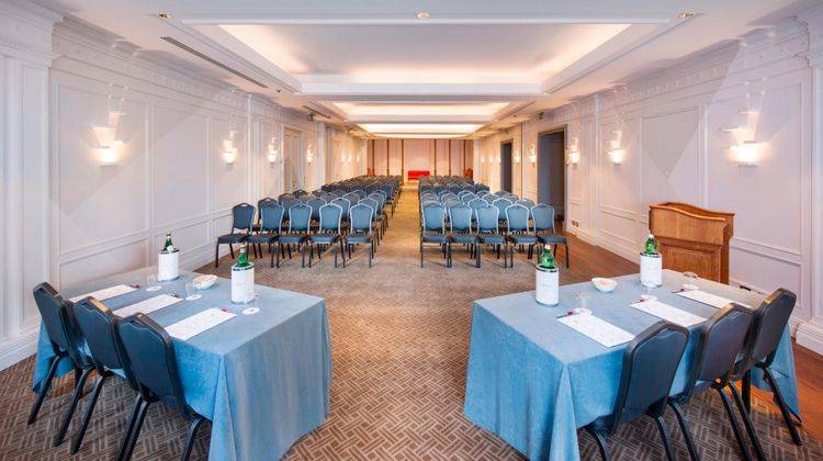 Marriott Grand Hotel Flora Meeting