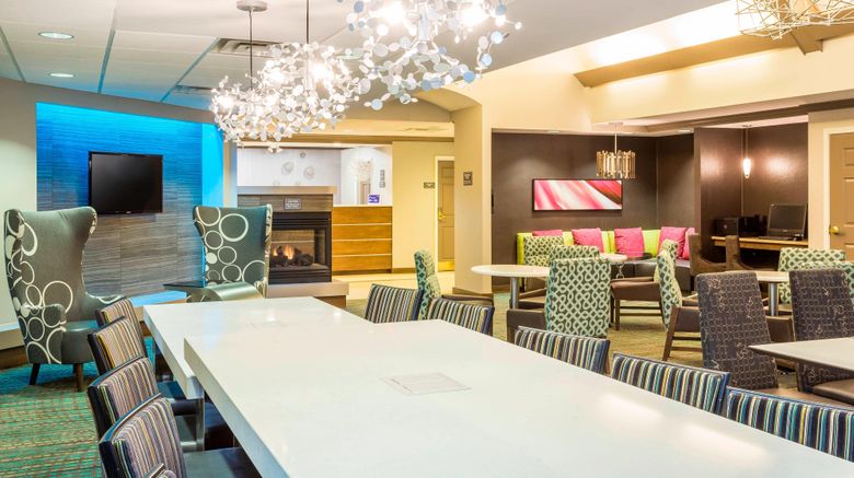 <b>Residence Inn Louisville Northeast Lobby</b>. Images powered by <a href="https://www.leonardoworldwide.com/" title="Leonardo Worldwide" target="_blank">Leonardo</a>.