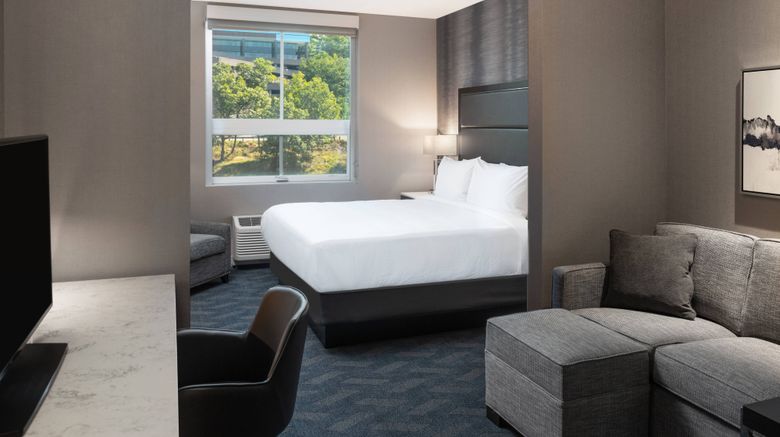 <b>Fairfield Inn & Suites by Marriott Suite</b>. Images powered by <a href="https://www.leonardoworldwide.com/" title="Leonardo Worldwide" target="_blank">Leonardo</a>.