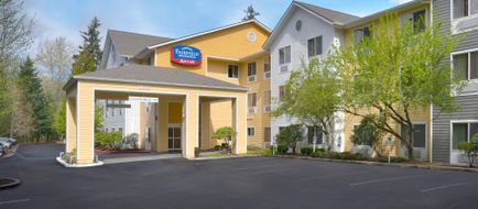 Fairfield Inn & Suites Bellevue/Redmond Exterior