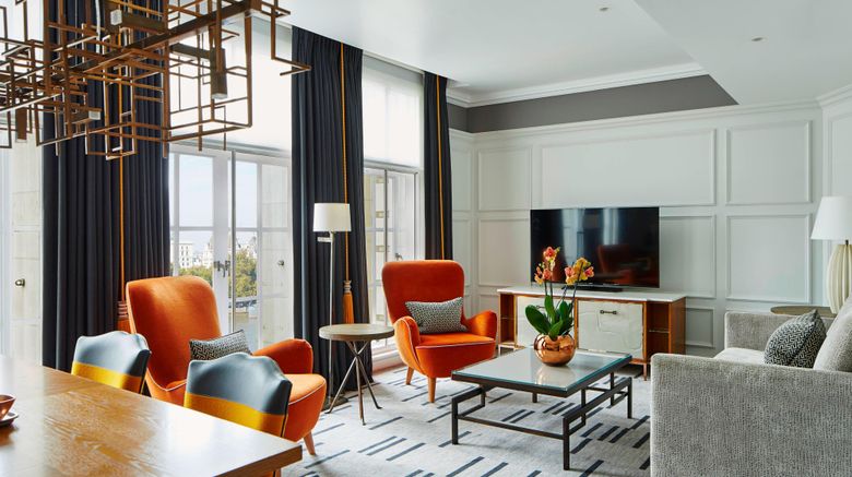<b>London Marriott Hotel County Hall Suite</b>. Images powered by <a href="https://www.leonardoworldwide.com/" title="Leonardo Worldwide" target="_blank">Leonardo</a>.