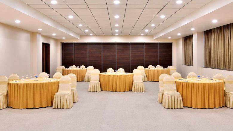 <b>Four Points Mahabalipuram Resort & Conv Meeting</b>. Images powered by <a href="https://www.leonardoworldwide.com/" title="Leonardo Worldwide" target="_blank">Leonardo</a>.