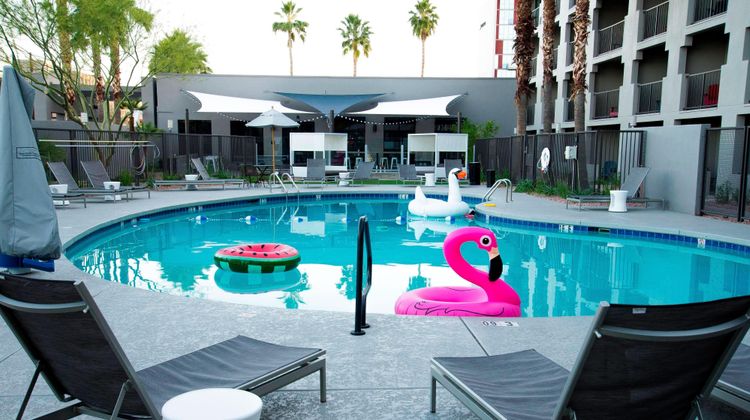 MOXY Phoenix Tempe Pool