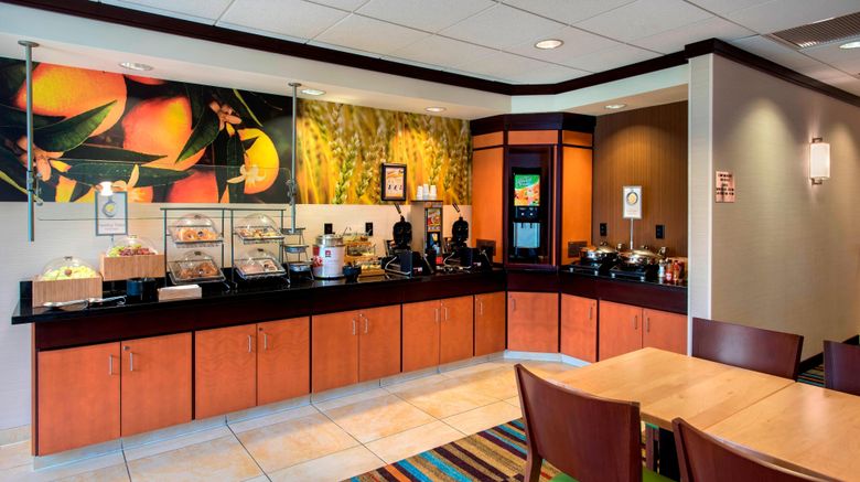 <b>Fairfield Inn & Suites Verona Restaurant</b>. Images powered by <a href="https://www.leonardoworldwide.com/" title="Leonardo Worldwide" target="_blank">Leonardo</a>.