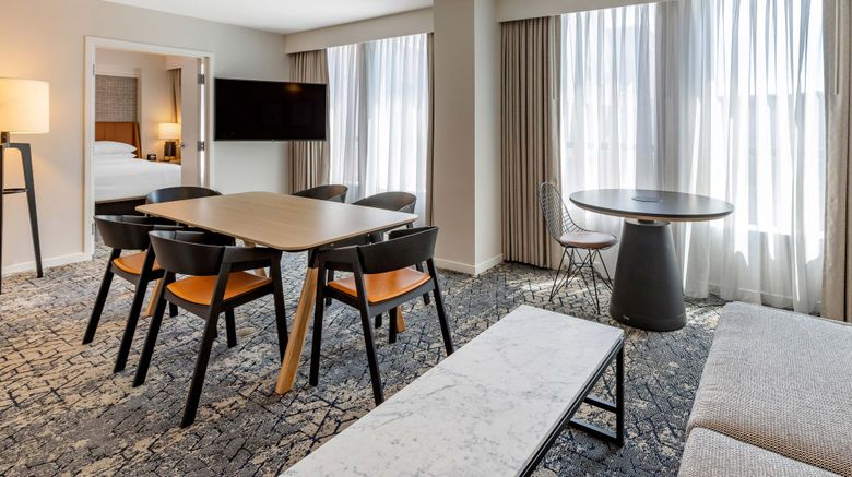 <b>Sheraton Suites Old Town Alexandria Suite</b>. Images powered by <a href="https://www.leonardoworldwide.com/" title="Leonardo Worldwide" target="_blank">Leonardo</a>.