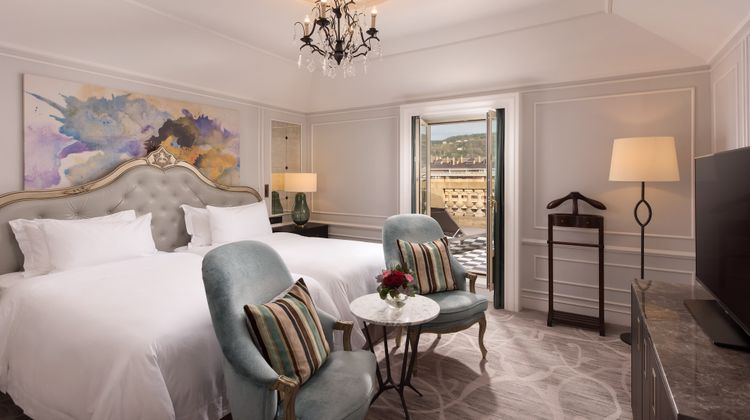 Hotel Maria Cristina, Luxury Collection Suite