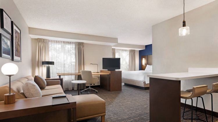 Residence Inn Roseville Suite