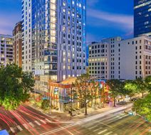 Aloft Austin Downtown Exterior
