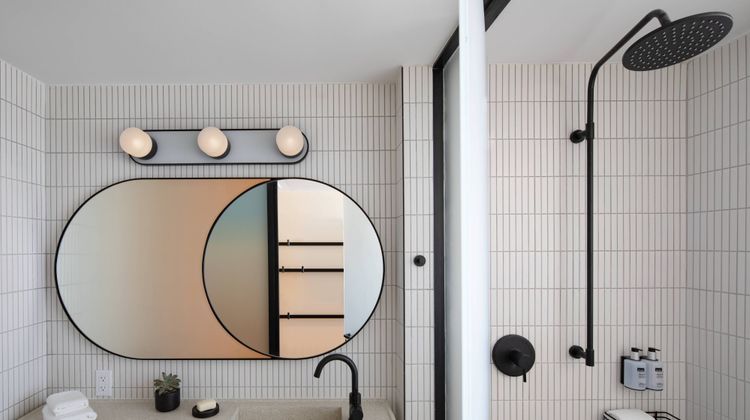Moxy Miami South Beach Room