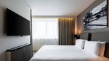 AC Hotel by Marriott Paris Porte Maillot Room