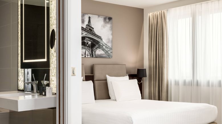 <b>AC Hotel by Marriott Paris Porte Maillot Suite</b>. Images powered by <a href="https://www.leonardoworldwide.com/" title="Leonardo Worldwide" target="_blank">Leonardo</a>.