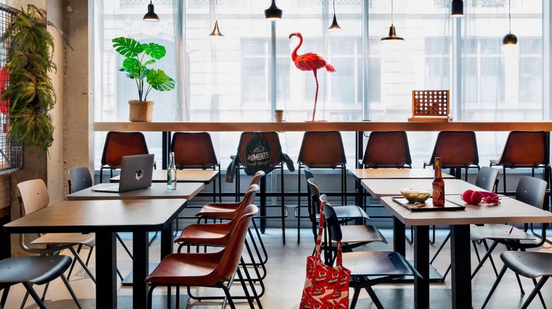 <b>MOXY Paris Bastille Restaurant</b>. Images powered by <a href="https://www.leonardoworldwide.com/" title="Leonardo Worldwide" target="_blank">Leonardo</a>.