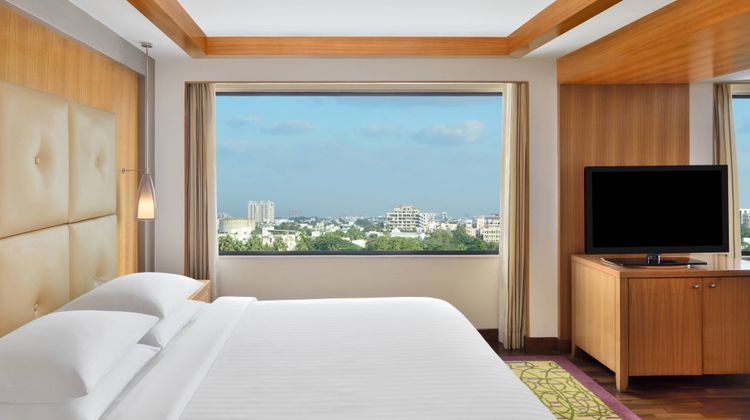 Courtyard by Marriott Chennai Suite