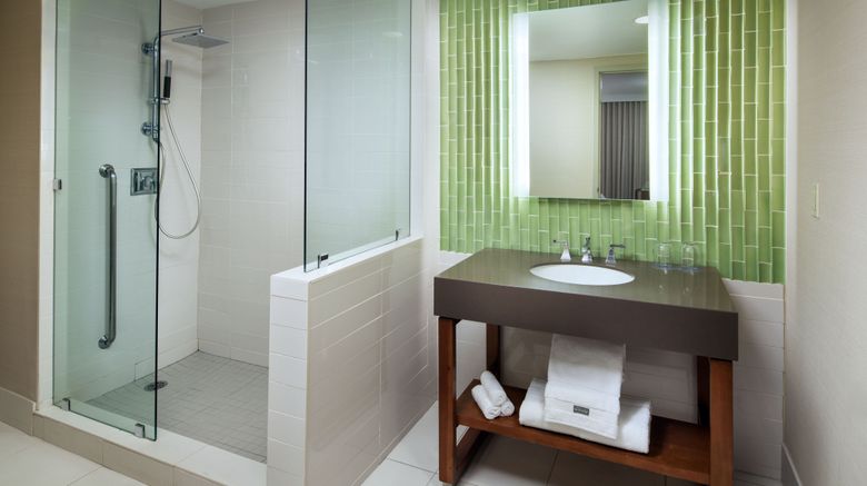 <b>The Westin San Diego Gaslamp Quarter Room</b>. Images powered by <a href="https://www.leonardoworldwide.com/" title="Leonardo Worldwide" target="_blank">Leonardo</a>.