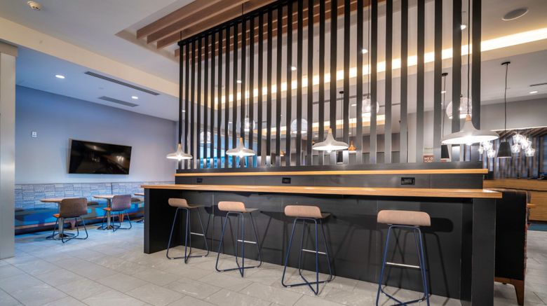 <b>TownePlace Suites Louisville Downtown Lobby</b>. Images powered by <a href="https://www.leonardoworldwide.com/" title="Leonardo Worldwide" target="_blank">Leonardo</a>.