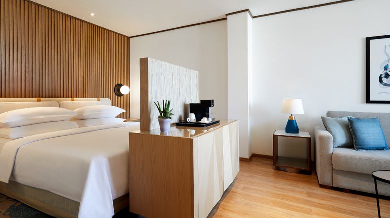 <b>Sheraton Tel Aviv Suite</b>. Images powered by <a href=https://www.travelagewest.com/Hotels/Tel-Aviv-Israel/