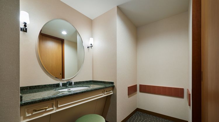 Yokohama Bay Sheraton Hotel & Towers Room
