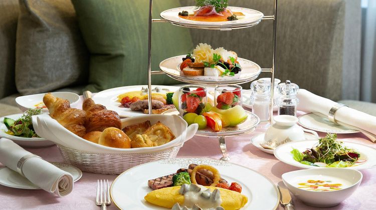 Yokohama Bay Sheraton Hotel & Towers Restaurant