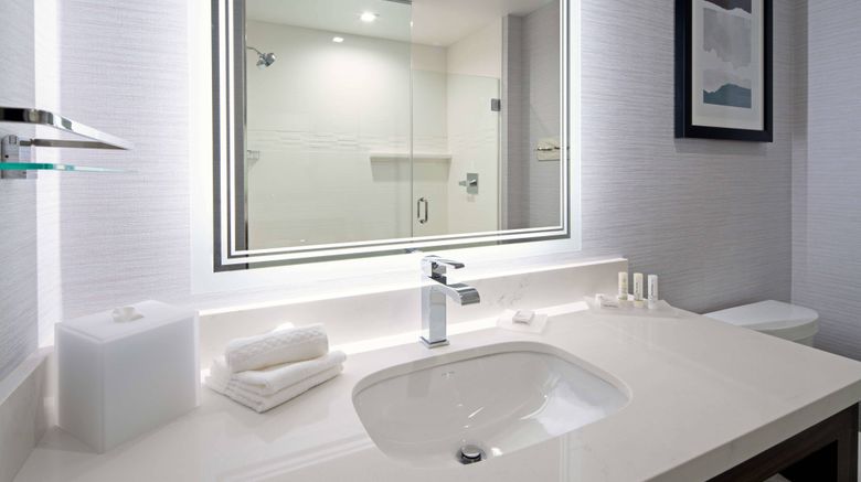 <b>Residence Inn Valencia Room</b>. Images powered by <a href="https://www.leonardoworldwide.com/" title="Leonardo Worldwide" target="_blank">Leonardo</a>.