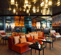 Renaissance NY Flushing Hotel at Tangram Lobby