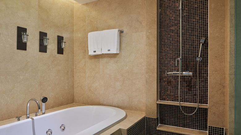 <b>The Westin Kuala Lumpur Room</b>. Images powered by <a href="https://www.leonardoworldwide.com/" title="Leonardo Worldwide" target="_blank">Leonardo</a>.