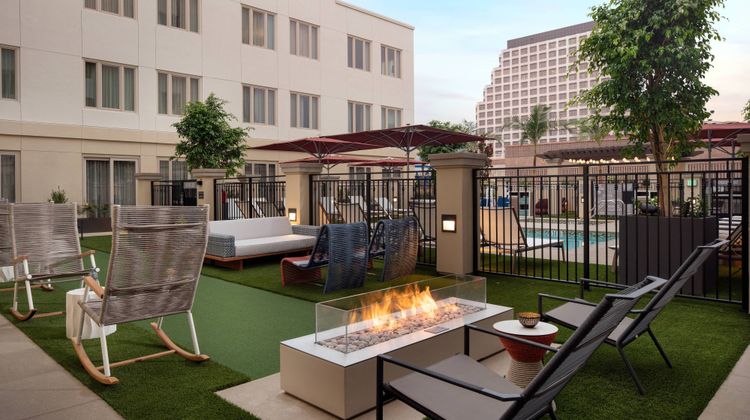 Residence Inn Los Angeles Glendale Pool