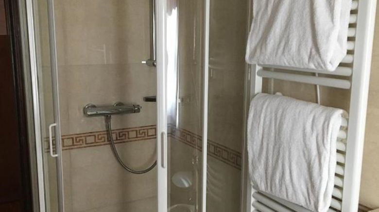 <b>Royal San Marco Hotel Room</b>. Images powered by <a href="https://www.leonardoworldwide.com/" title="Leonardo Worldwide" target="_blank">Leonardo</a>.