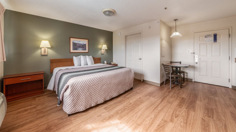 <b>HomeTowne Studios Stes Charlotte-Concord Room</b>. Images powered by <a href="https://www.leonardoworldwide.com/" title="Leonardo Worldwide" target="_blank">Leonardo</a>.