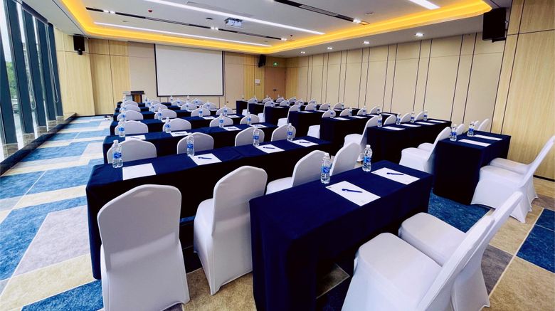 <b>Holiday Inn Express Nanchang Riverside Meeting</b>. Images powered by <a href="https://www.leonardoworldwide.com/" title="Leonardo Worldwide" target="_blank">Leonardo</a>.