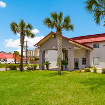 Red Roof Inn Crestview