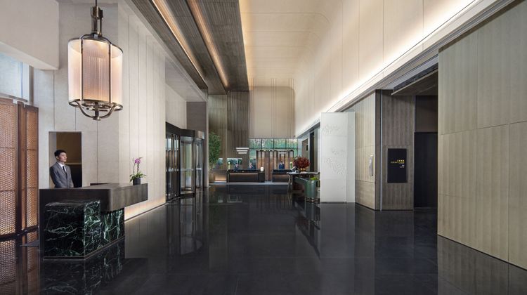 Courtyard by Marriott Luoyang Lobby