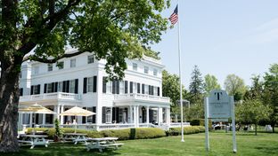 Topping Rose House