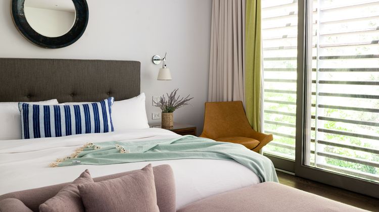 Topping Rose House Room