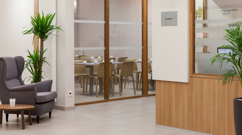 <b>Neho Suites Porte de Geneve Lobby</b>. Images powered by <a href="https://www.leonardoworldwide.com/" title="Leonardo Worldwide" target="_blank">Leonardo</a>.