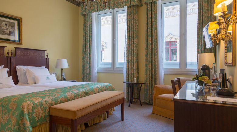 <b>Hotel Avenida Palace Room</b>. Images powered by <a href="https://www.leonardoworldwide.com/" title="Leonardo Worldwide" target="_blank">Leonardo</a>.