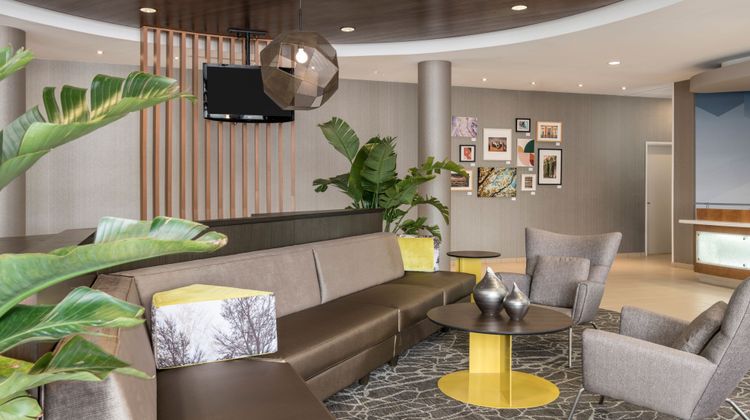SpringHill Suites Lafayette South Lobby