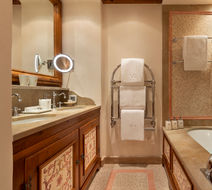 Lake Hotel Courchevel Room