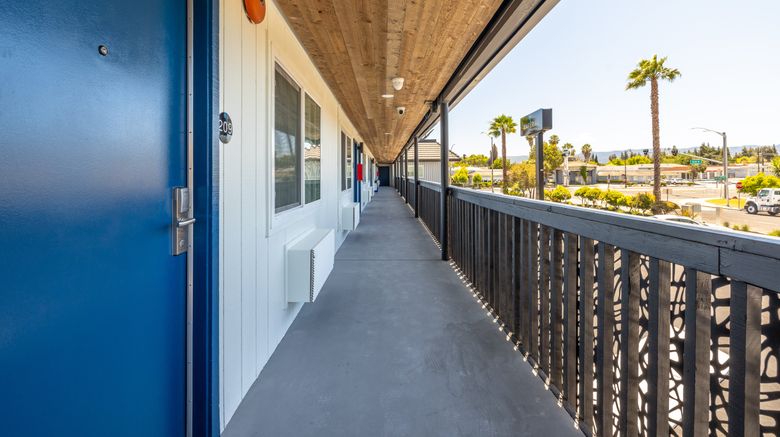 <b>Wafer 450 Exterior</b>. Images powered by <a href="https://www.leonardoworldwide.com/" title="Leonardo Worldwide" target="_blank">Leonardo</a>.