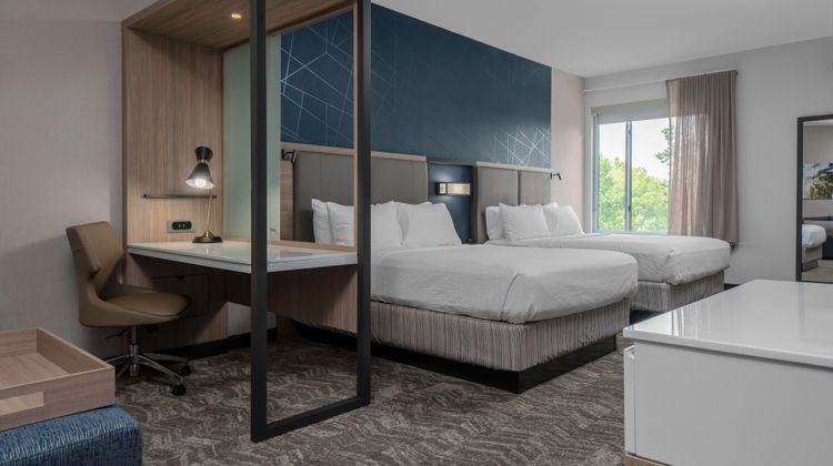 SpringHill Suites Charlotte Huntersville Room