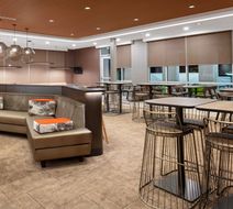 SpringHill Suites Beaufort Lobby