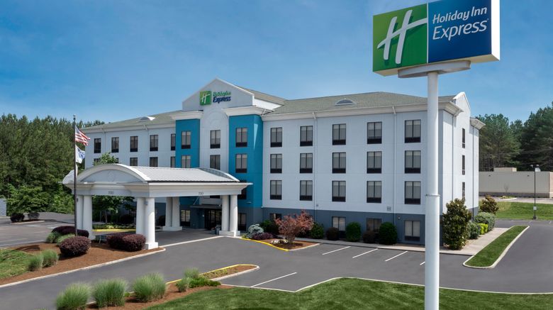 Holiday Inn Knoxville-Strawberry Plains Exterior. Images powered by <a href="https://www.leonardoworldwide.com" target="_blank" rel="noopener">Leonardo</a>.