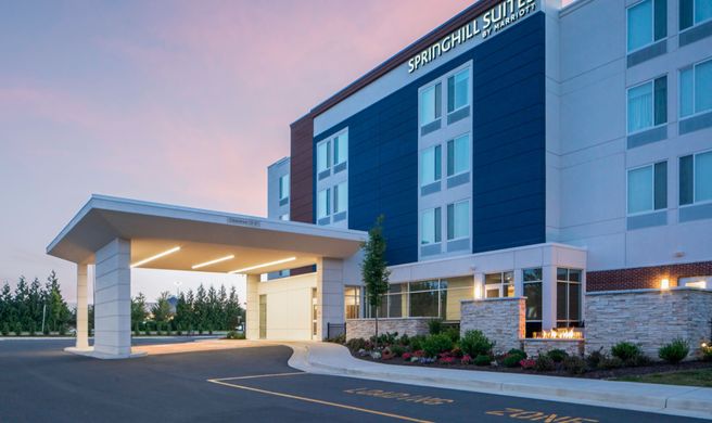 SpringHill Suites Winchester Exterior