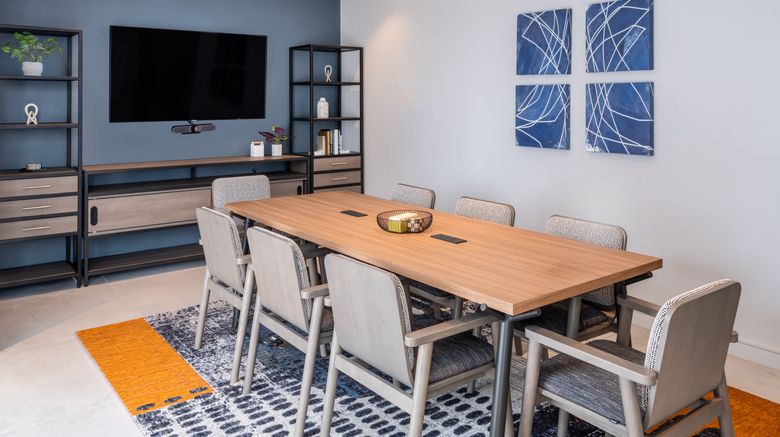 <b>Atwell Suites Miami Brickell Meeting</b>. Images powered by <a href="https://www.leonardoworldwide.com/" title="Leonardo Worldwide" target="_blank">Leonardo</a>.