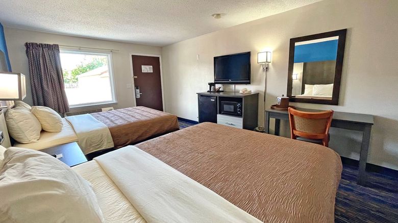 <b>Red Carpet Inn Orchard Park Buffalo Room</b>. Images powered by <a href="https://www.leonardoworldwide.com/" title="Leonardo Worldwide" target="_blank">Leonardo</a>.